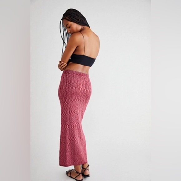 Free People Beach to Night Ribbed Sweater Knit Midi Skirt Size M - Picture 1 of 9